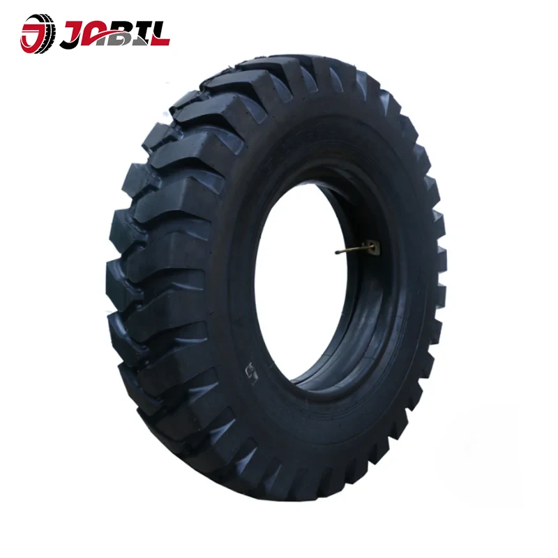 उत्खनक आणि ट्रेन्चर टायर्स