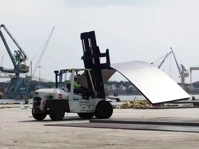 पोर्ट ट्रेलर्ससाठी सॉलिड टायर्स 12.00-20